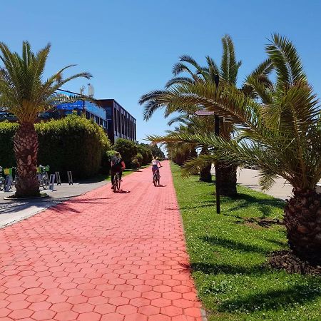 Apartament Gia Batumi Luaran gambar